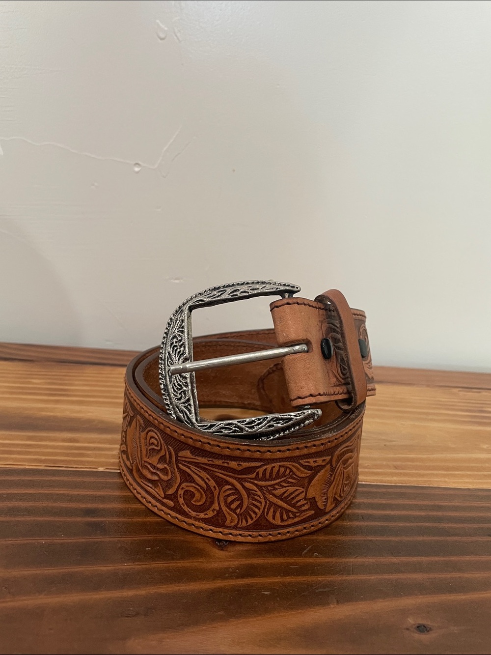 Western Genuine Leather Tooled Belt Floral Design